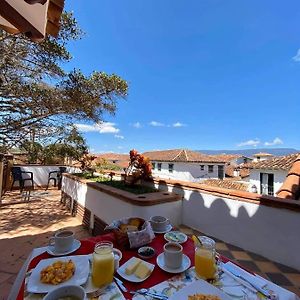 La Casa Del Arbol Hotel Boutique Villa De Leyva